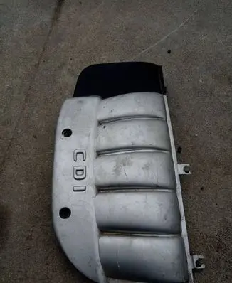 Mercedes-Benz C W203 Engine cover (trim) a6120100767