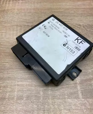 Opel Zafira A Comfort/convenience module 24437076 F005V00155Main