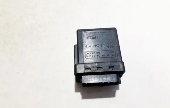 BMW 5 E39 Glow plug pre-heat relay 2246919 72rb510
