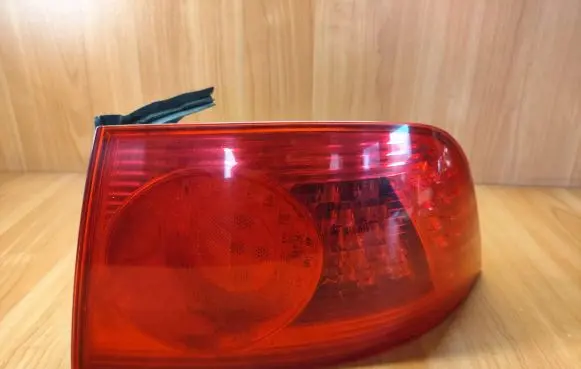 Volkswagen Phaeton Rear/tail lights