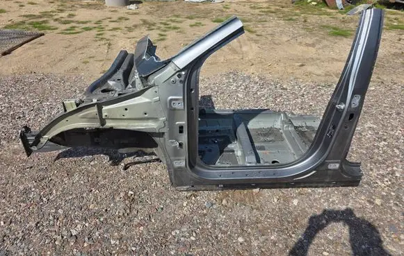 Front quarter panel