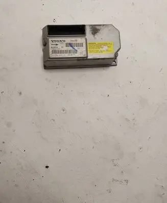 Volvo V70 Airbag control unit/module P30667469 0285001655