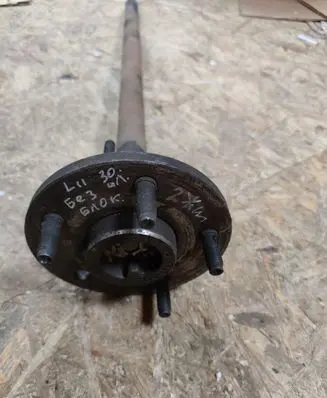 Jeep Grand Cherokee (WJ) Rear driveshaft 