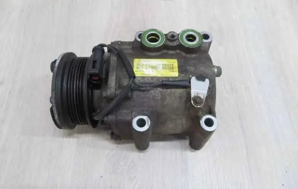Mazda 2 Air conditioning (A/C) compressor (pump) YS4H1-9D629-AD 40150