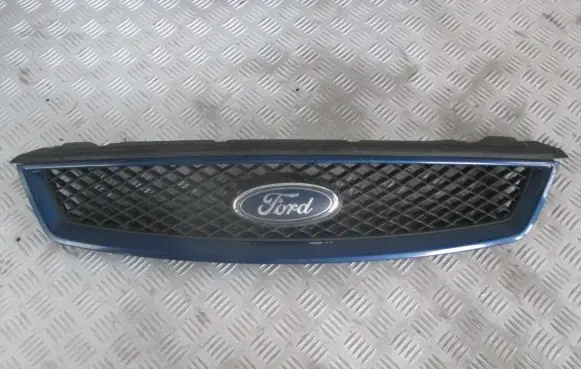 Ford Focus Front bumper upper radiator grill 4M518138AE