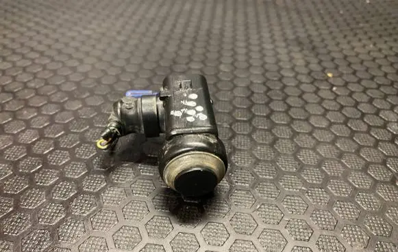 Mercedes-Benz E W211 Parking PDC sensor 987070012 V30720024