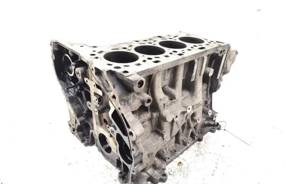 BMW 1 F20 F21 Engine block N47D16A