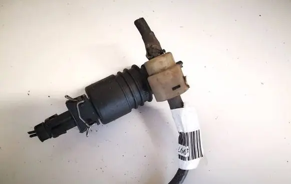 Opel Astra G Windscreen/windshield washer pump