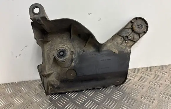 Peugeot Expert Fuel tank bottom protection 9816482080