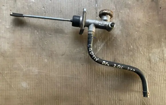 Chevrolet Captiva Clutch master cylinder