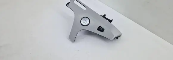 Audi Q7 4M Dashboard glove box trim 4M1853241B 4M1905217D