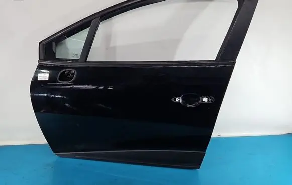 Renault Clio IV Front door IMPRK1555690