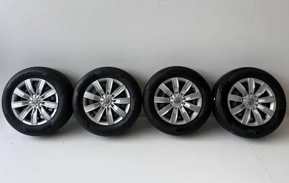 Volkswagen Tiguan R17 steel rim 5QF601027A