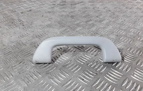 Honda CR-V Front interior roof grab handle