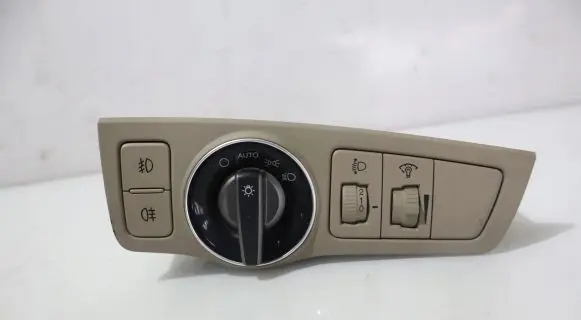 Hyundai i40 Light switch