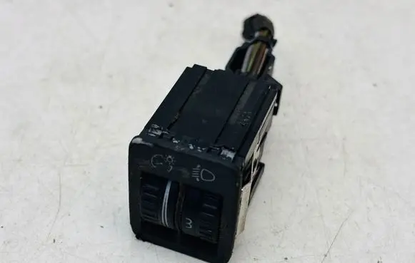 Volkswagen PASSAT B6 Headlight level height control switch 3C0941333
