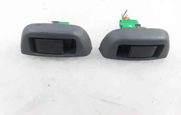 Peugeot 107 Electric window control switch 742320H010