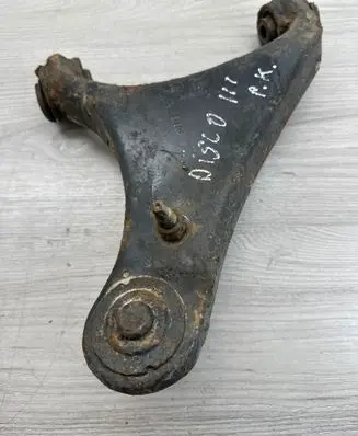 Land Rover Discovery 3 - LR3 Front upper control arm/wishbone 
