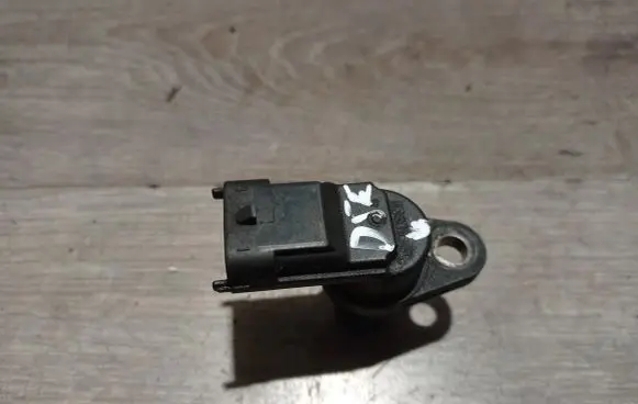 Volvo XC90 Camshaft position sensor 0232103063 8658726