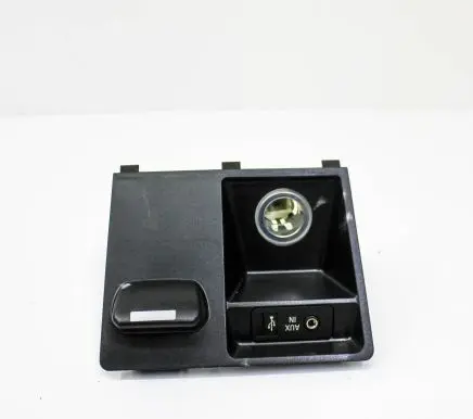 BMW X5 E70 AUX in-socket connector 9115084 9129652