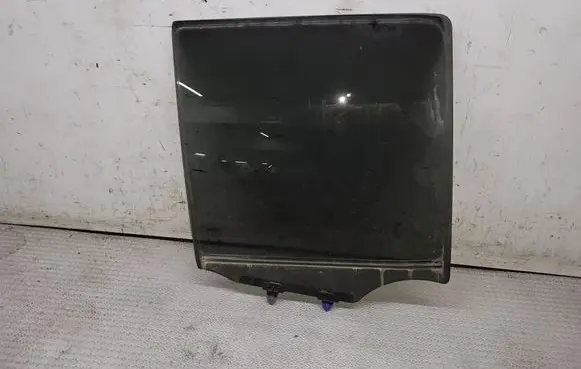 Nissan Pathfinder R51 Rear door window glass