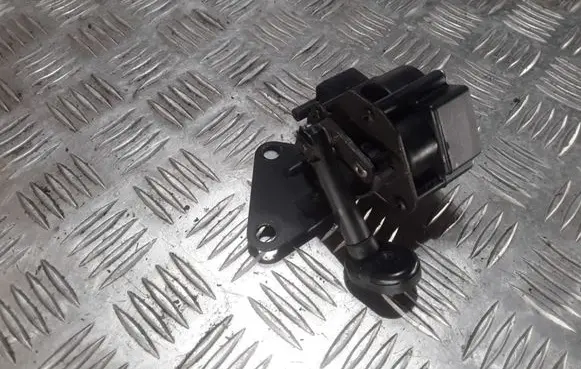 Volkswagen Sharan Vent window/glass motor 7M0847080