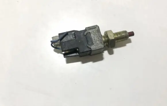 Mazda MX-6 Brake pedal sensor switch