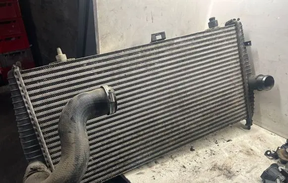 Peugeot 607 Intercooler radiator 9649976880