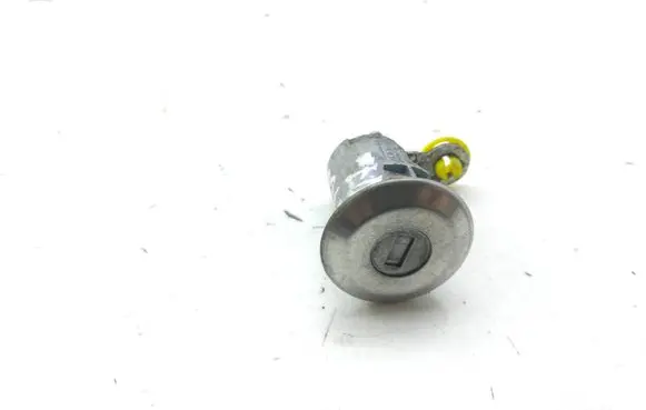 Toyota Aygo AB10 Coupe door lock (next to the handle) N0502311