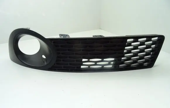 Saab 9-5 Front bumper lower grill 12756078