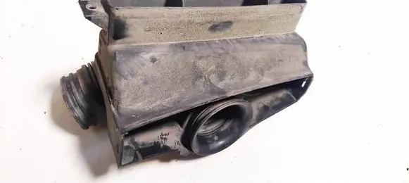 Volkswagen Golf V Air intake duct part 1kd805962