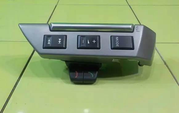 Land Rover Range Rover Sport L320 Other switches/knobs/shifts 8H2213D767CA