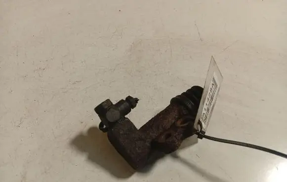 Hyundai i30 Clutch master cylinder