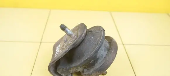 Suzuki Grand Vitara II Engine mount vacuum valve M16A
