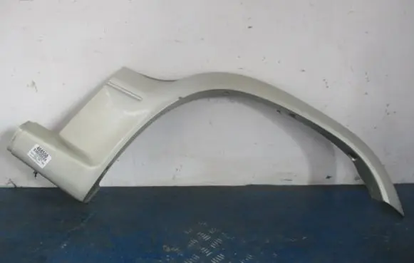 Suzuki Vitara (ET/TA) Front bodywork piece 