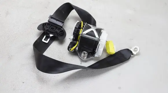 Volkswagen Tiguan Front seatbelt 5N2857705A
