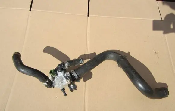 Opel Corsa D Thermostat 