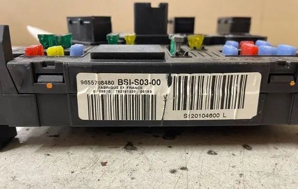 Peugeot 407 Comfort/convenience module 9655708480 S120104600L
