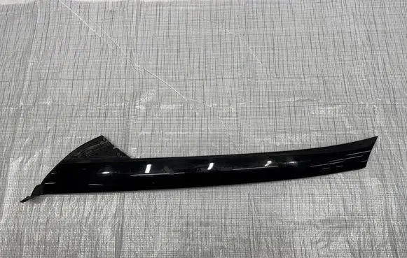 Citroen C5 Aircross Windshield trim 9817207177