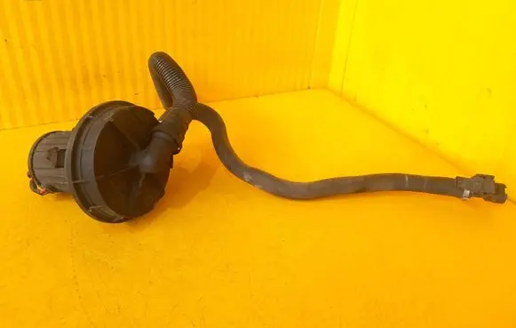 Audi A8 S8 D4 4H Secondary air pump 07L959253B