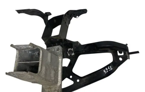 BMW 5 E60 E61 Front bumper mounting bracket 7163483 51647163483
