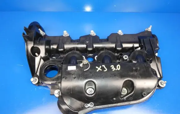 Jaguar XJ X351 Rocker cam cover 9X2Q9424EE U611A
