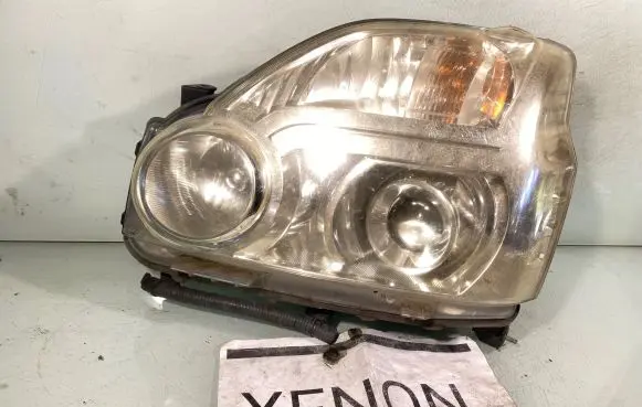 Nissan X-Trail T31 Headlight/headlamp
