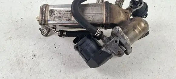 BMW 1 E81 E87 EGR valve cooler 7810166 PT7570 B899800365120