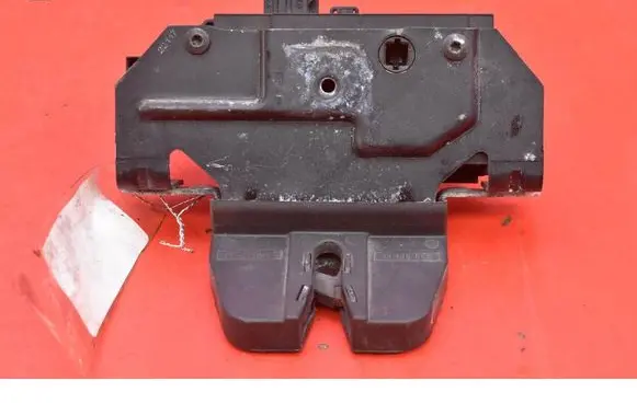 Opel Signum Tailgate/trunk/boot lock/catch/latch 495072894