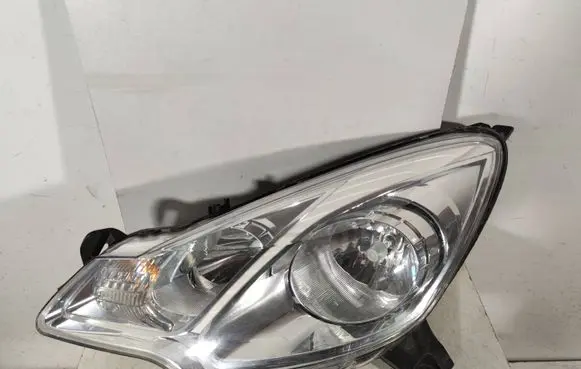 Citroen C3 Headlight/headlamp 9673814980