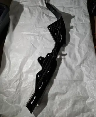 Chrysler Pacifica Headlight/headlamp mounting bracket 6002tm0294