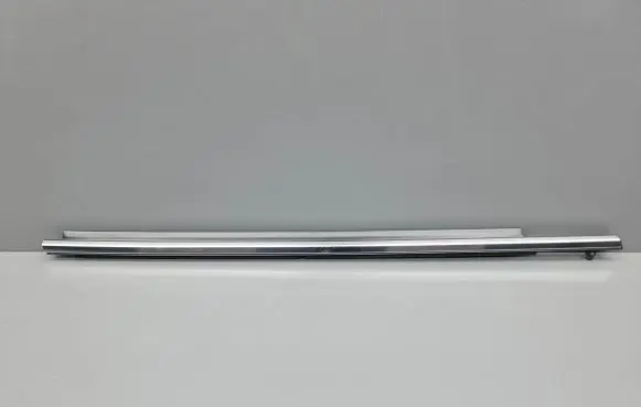 Mazda 3 III Rear door glass trim molding
