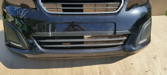 Peugeot 108 Front bumper 521190150