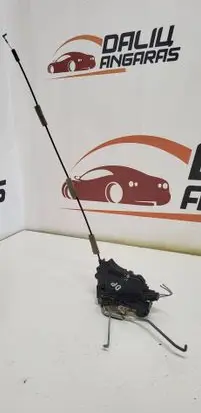 Mitsubishi Outlander Front door lock 